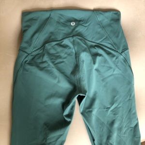 lululemon train times pant • size 8 • 25”